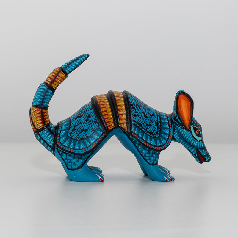 Alebrije armadillo artesanal