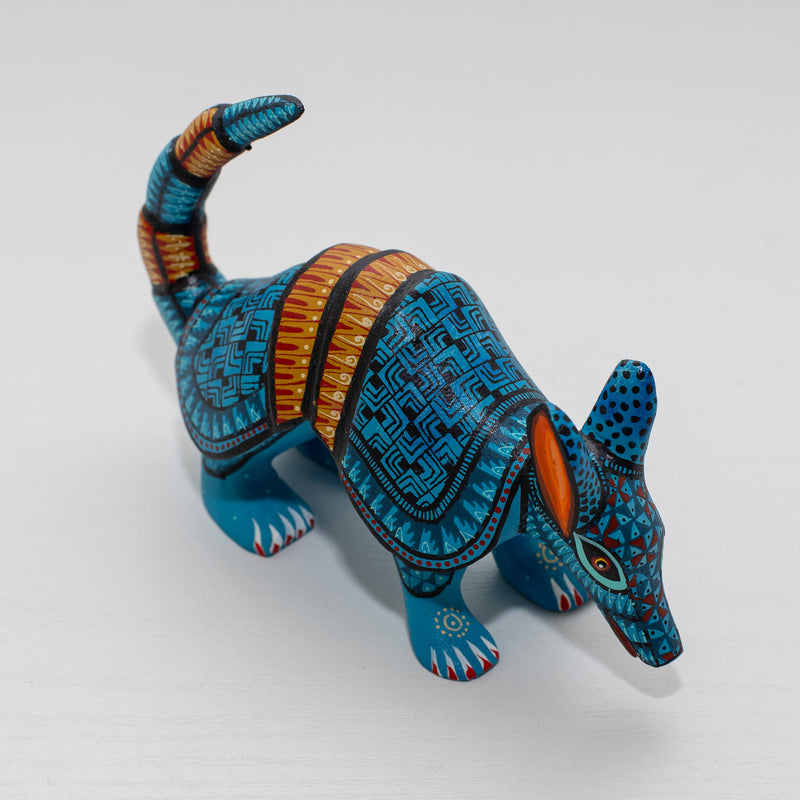 Alebrije armadillo artesanal