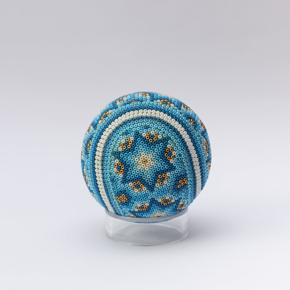 Pelota de tenis huichol