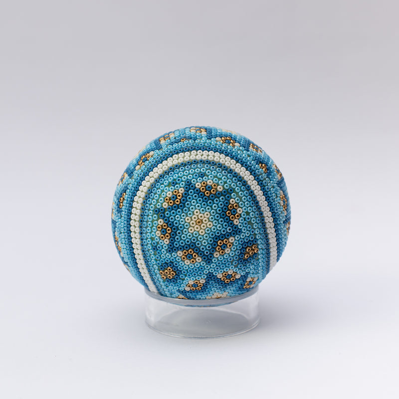 Pelota de tenis huichol