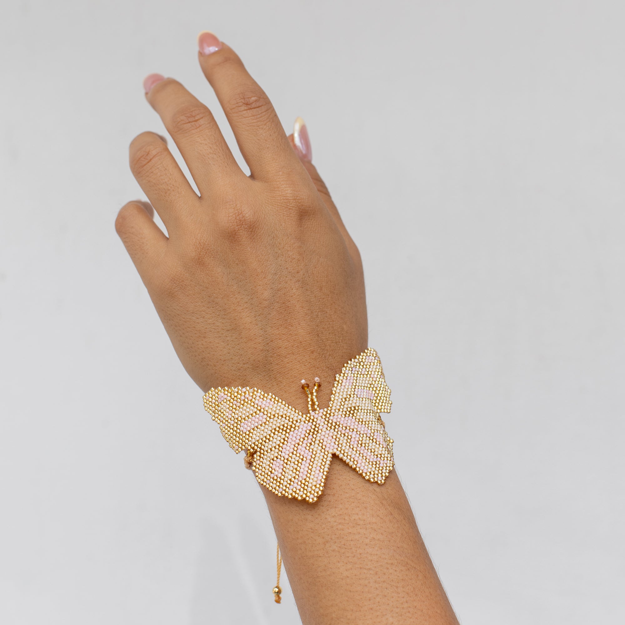 Pulsera mariposa de chaquira