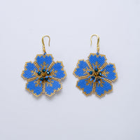 Aretes florales huichol