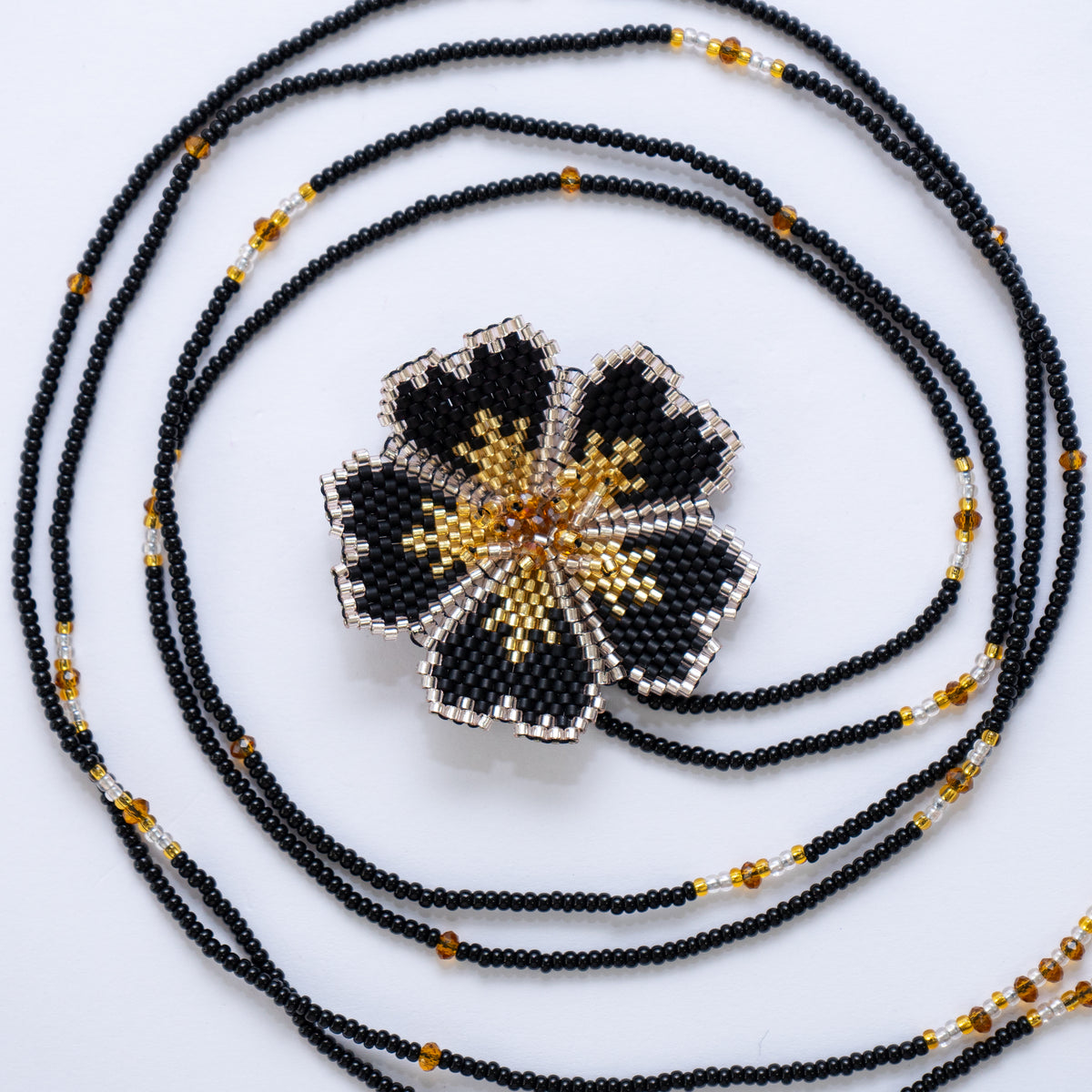 Collar Flor Huichol
