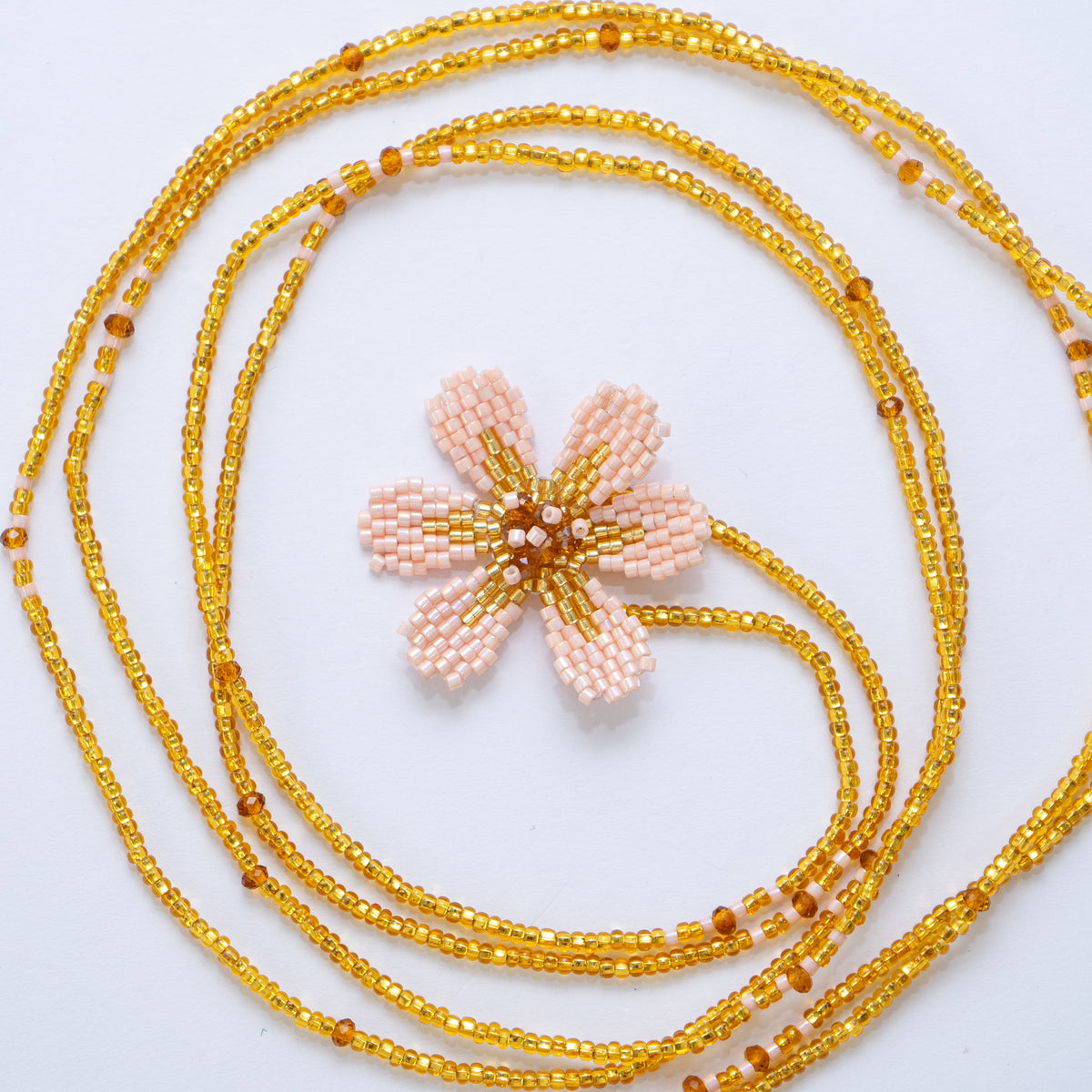 Collar huichol Lilia