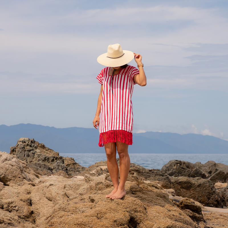 Huipil mexicano rojo rayado