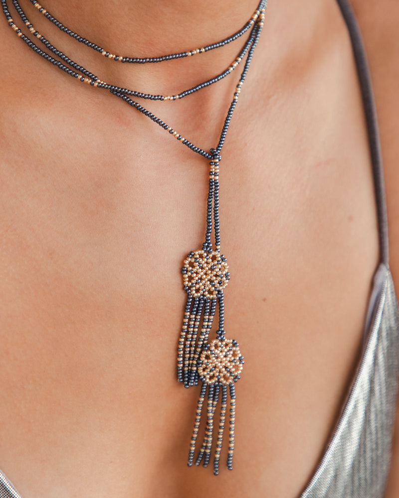 Collar corbatera huichol