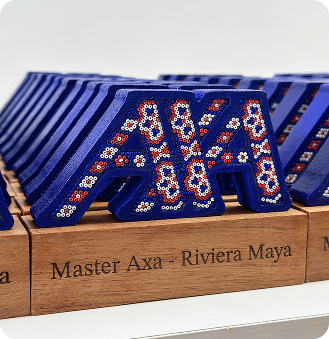 Reconocimiento a colaboradores