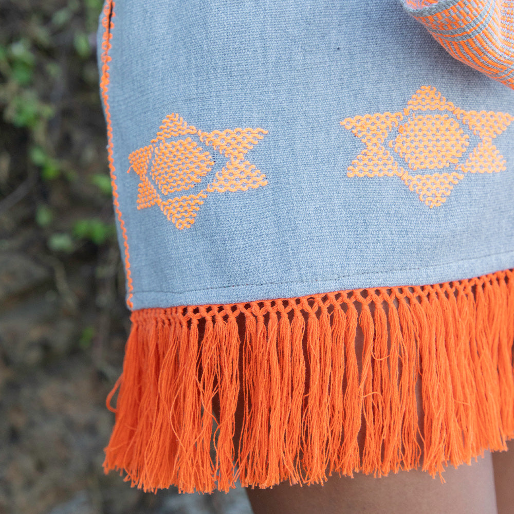 Huipil mexicano tres cuartos con barbas