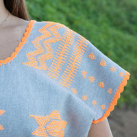 Huipil mexicano tres cuartos con barbas